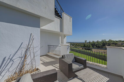 9f18246627353889f0ba2cf7ce41efc1 - 24