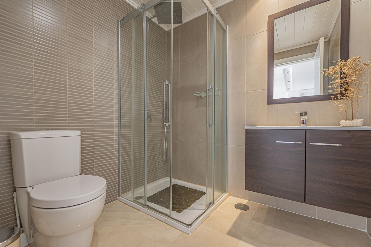 9f18246627353889f0ba2cf7ce41efc1 - 32