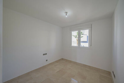 9f18246627353889f0ba2cf7ce41efc1 - 33