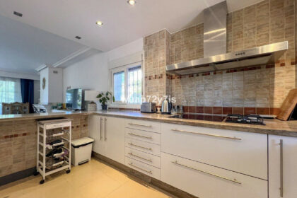 9f234c40e39f3ff38f2982829bb6eec6 - 15