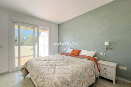 9f234c40e39f3ff38f2982829bb6eec6 - 16