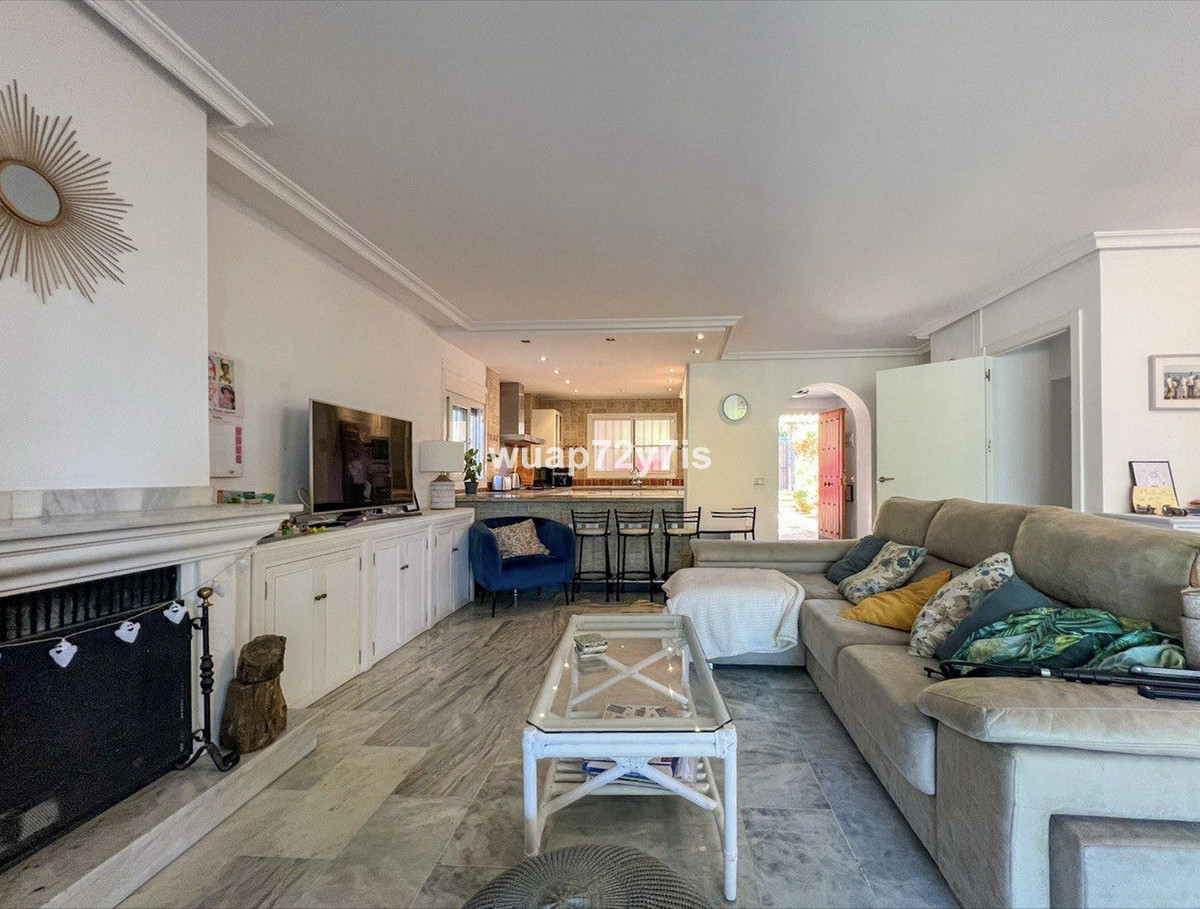 9f234c40e39f3ff38f2982829bb6eec6 - 2