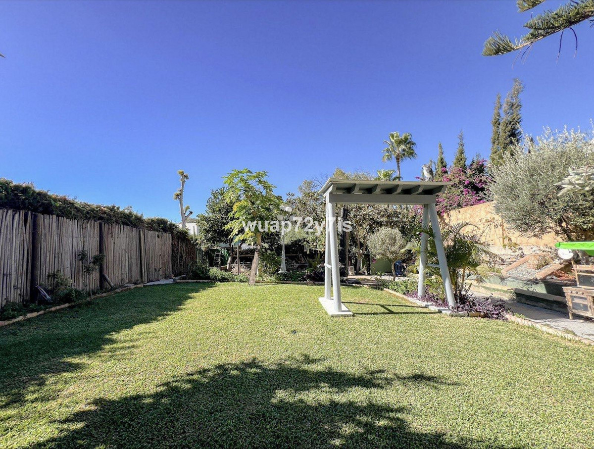 9f234c40e39f3ff38f2982829bb6eec6 - 9