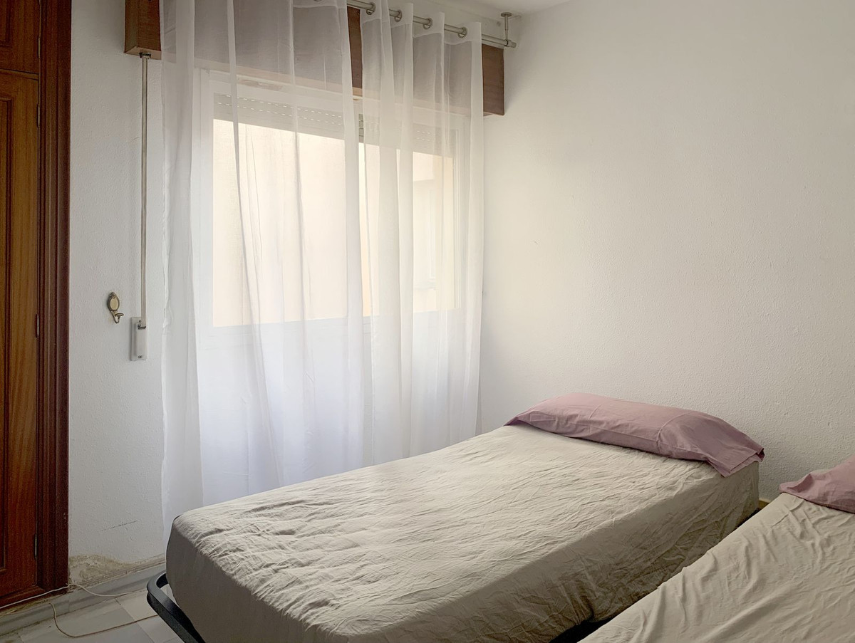 9f264aba3309f18ce15ca575bf4bc46b - 11