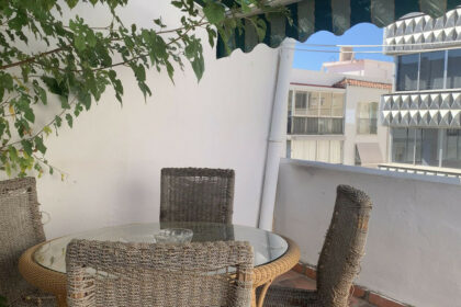 9f264aba3309f18ce15ca575bf4bc46b - 2