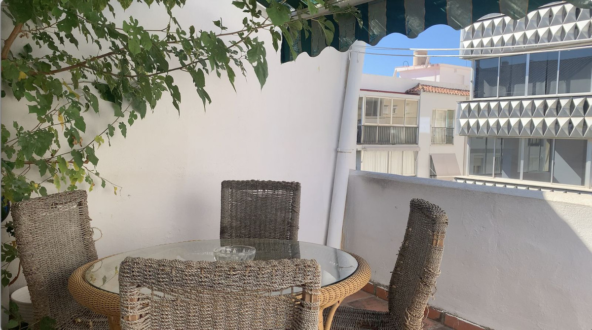 9f264aba3309f18ce15ca575bf4bc46b - 2