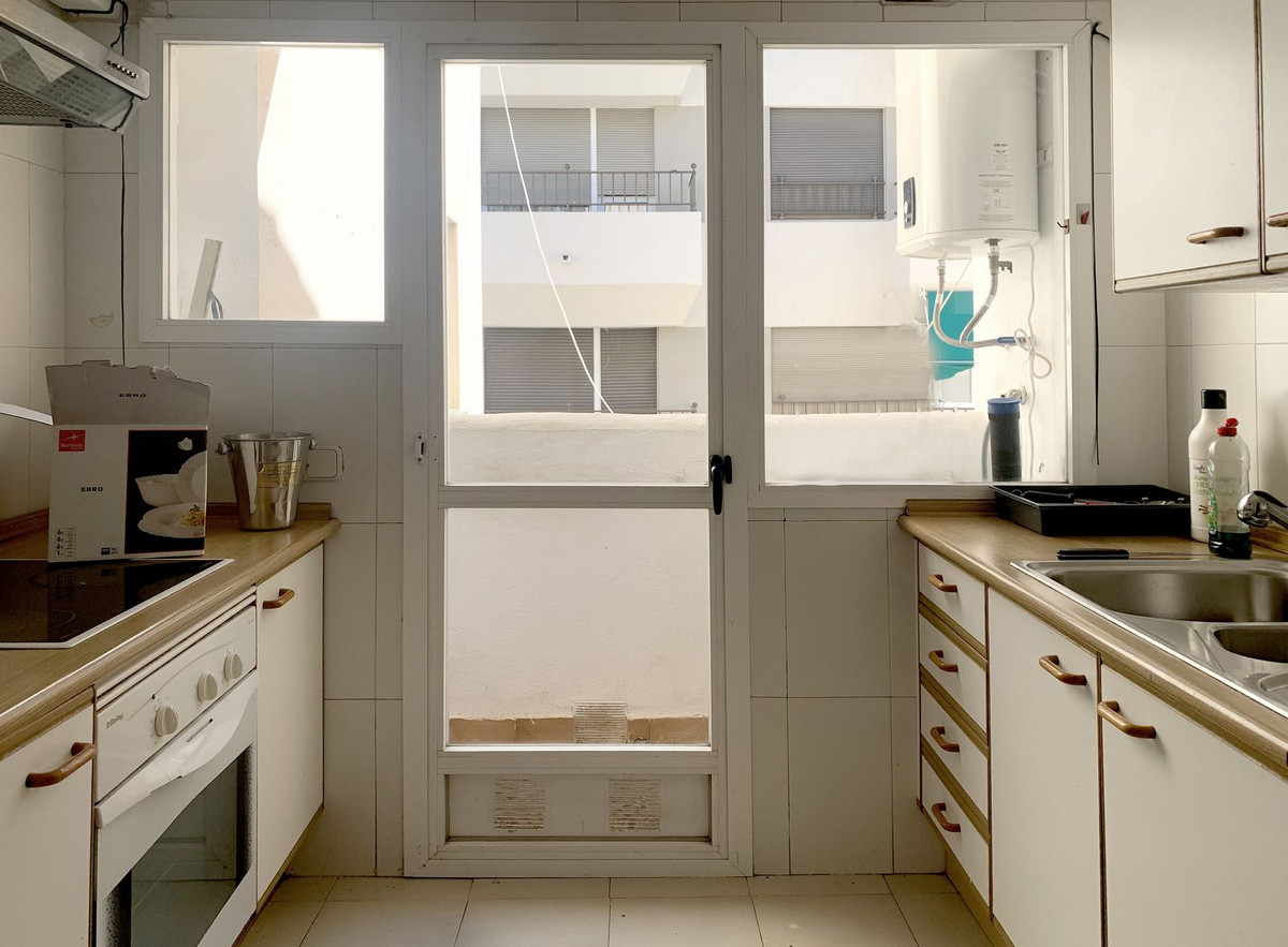 9f264aba3309f18ce15ca575bf4bc46b - 7