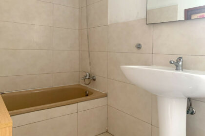 9f264aba3309f18ce15ca575bf4bc46b - 8