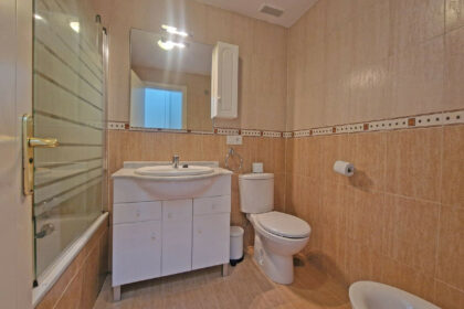 9f952b8358b44f097fed51d24bb7b20b - 25