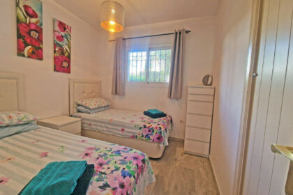 9f952b8358b44f097fed51d24bb7b20b - 27