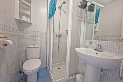 9f952b8358b44f097fed51d24bb7b20b - 31