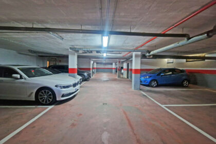 9f952b8358b44f097fed51d24bb7b20b - 33