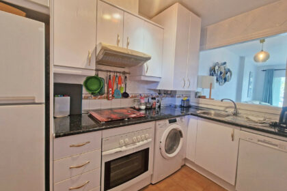 9f952b8358b44f097fed51d24bb7b20b - 4