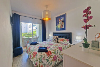 9f952b8358b44f097fed51d24bb7b20b - 5