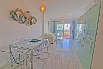 9f952b8358b44f097fed51d24bb7b20b - 6