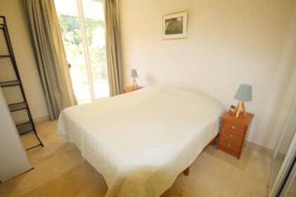 a01ff531b97d18be72ef5e80bdf7cd1a - 11