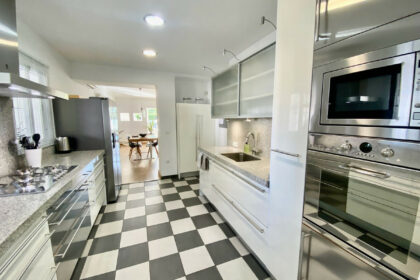 a10c7ec8e03bf8c9aecd703836ac6c99 - 9