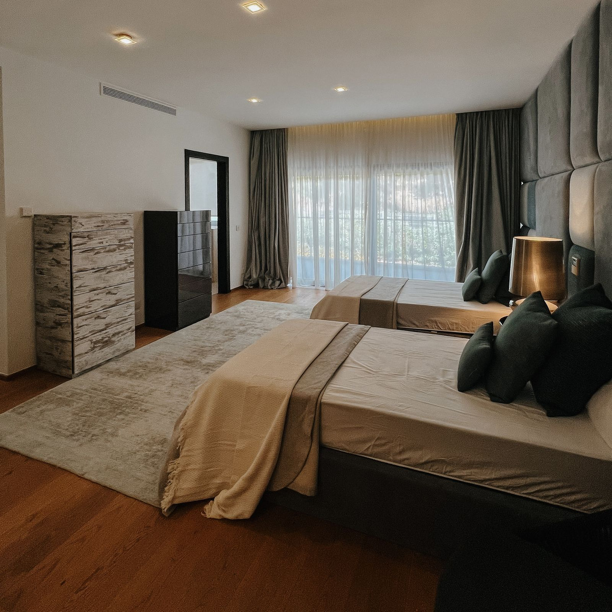 a12d83ff5ef9d02b131d31390708c6f6 - 41