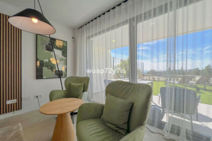 a15a3c357123c10be5bd54de6a495304 - 12