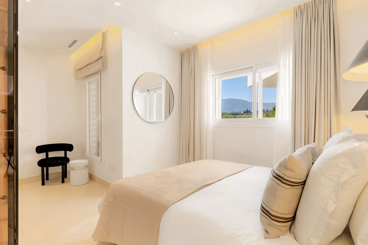 a1de5831db6ec757d163e14d3e9276ee - 36