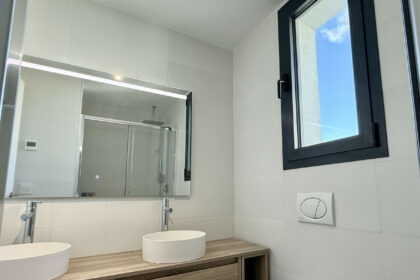 a1f40cd883d8b20f373d8de135184246 - 13