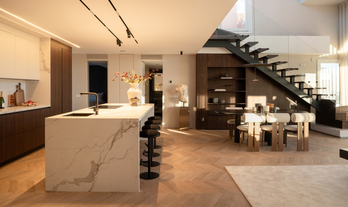 a212b6529058417fb629ab5cd3d3a804 - 10