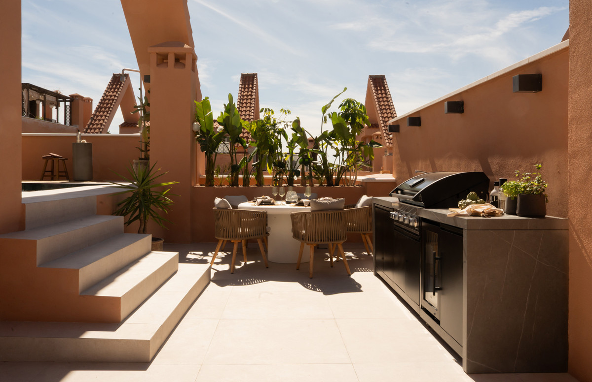 a212b6529058417fb629ab5cd3d3a804 - 15