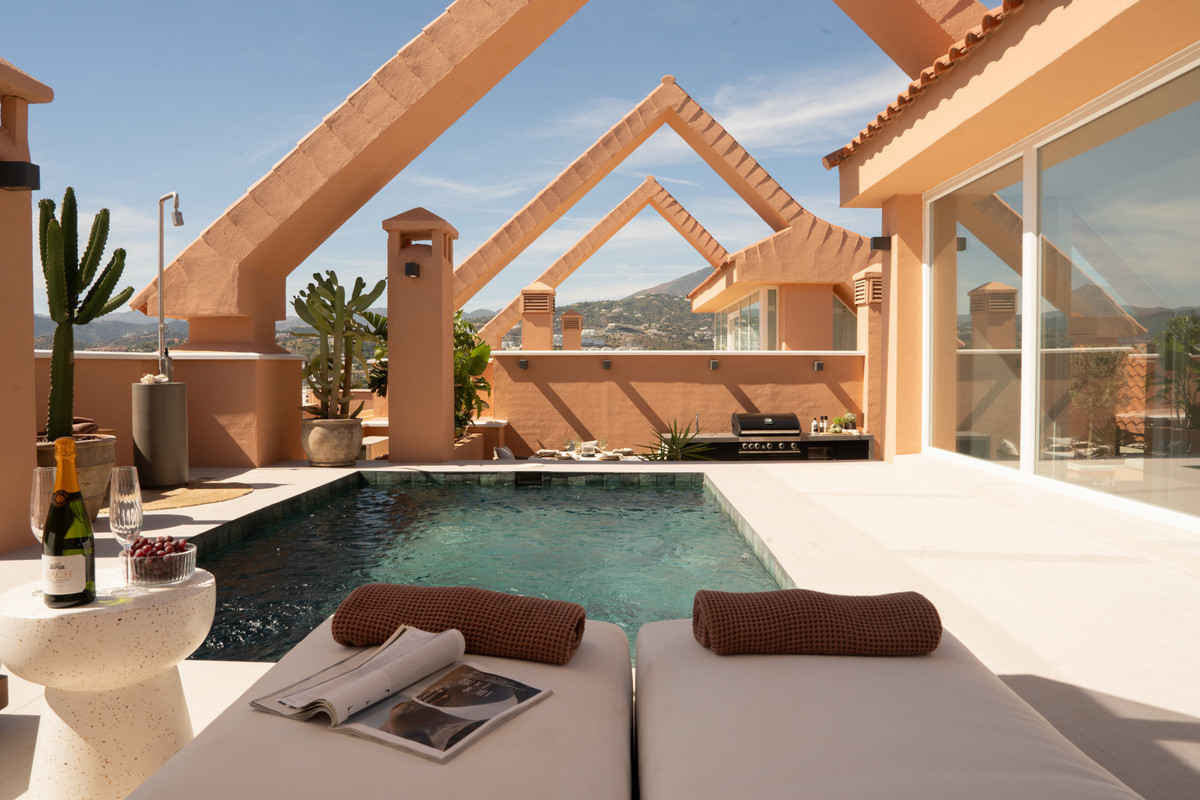 a212b6529058417fb629ab5cd3d3a804 - 21