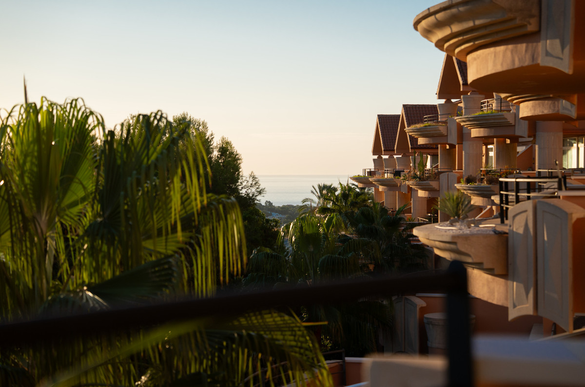 a212b6529058417fb629ab5cd3d3a804 - 54