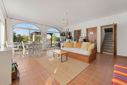 a25a9c23c0d8a91ce122a0f6d05121cc - 22