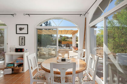 a25a9c23c0d8a91ce122a0f6d05121cc - 24