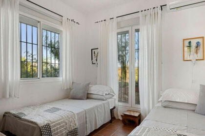 a25a9c23c0d8a91ce122a0f6d05121cc - 28