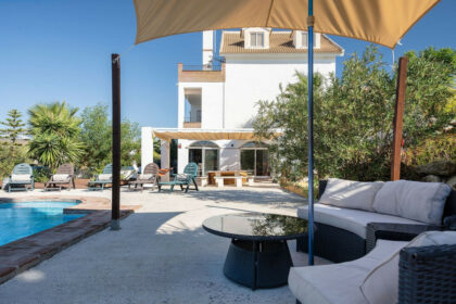 a25a9c23c0d8a91ce122a0f6d05121cc - 6