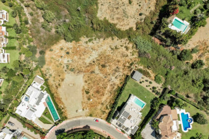 a25f9e43938dd5c5489bd1e84f05993f - 1