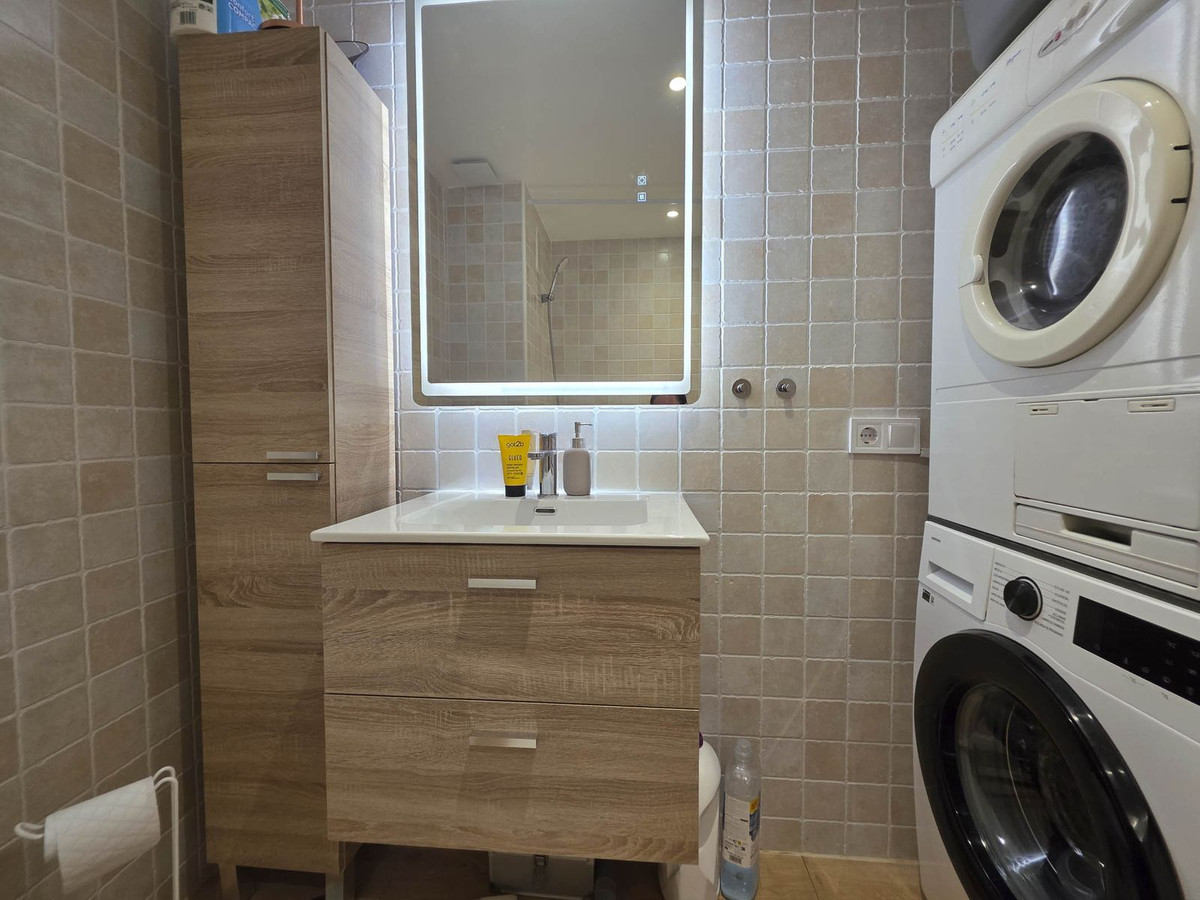 a2a7f11d3d7315857d16866cc85c8e22 - 31