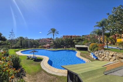 a2a7f11d3d7315857d16866cc85c8e22 - 37