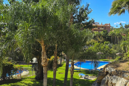 a2a7f11d3d7315857d16866cc85c8e22 - 42