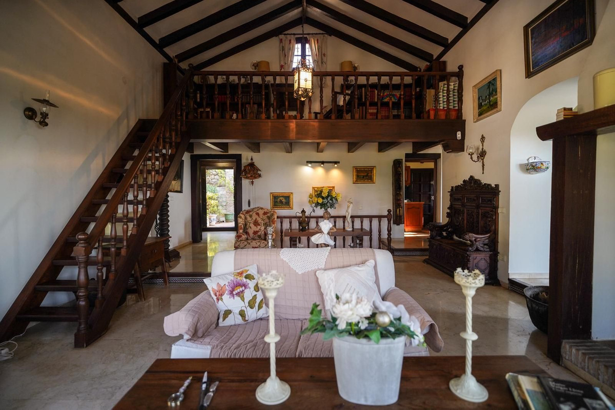 a3f5ca5a868ffef5882726c59b0ea238 - 11