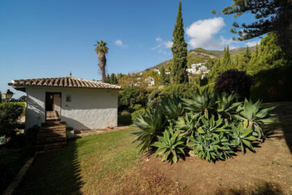 a3f5ca5a868ffef5882726c59b0ea238 - 5