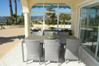 a40e3a897f1685494ba024e83099a0ab - 16