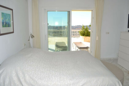 a40e3a897f1685494ba024e83099a0ab - 28