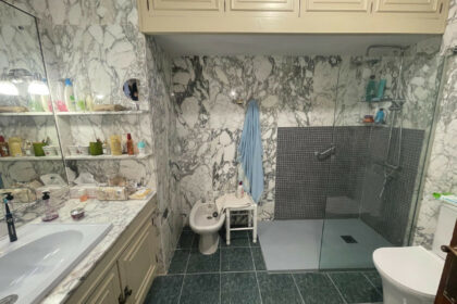 a474d4517d764e7f8cb50dfebd9ef541 - 18