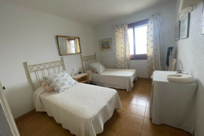 a474d4517d764e7f8cb50dfebd9ef541 - 9