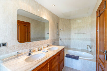 a55cee0dcbafd7754d6878573f8afa4a - 34