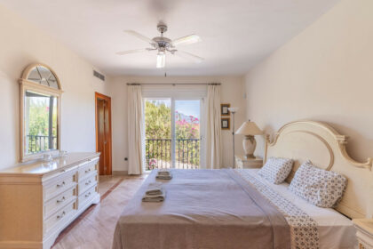 a55cee0dcbafd7754d6878573f8afa4a - 36