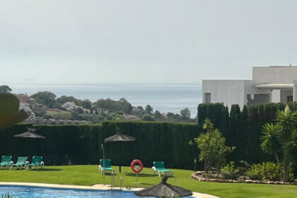 a58ac73f9ee029ce44f65c4d22f42e61 - 24