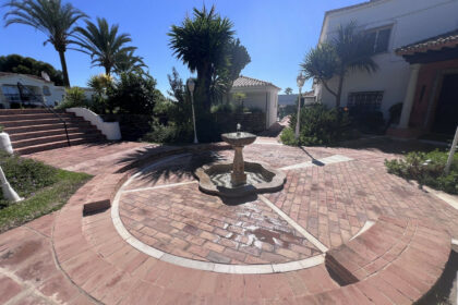 a5ac7c7d56fabe5785fc59810e4fcf20 - 14