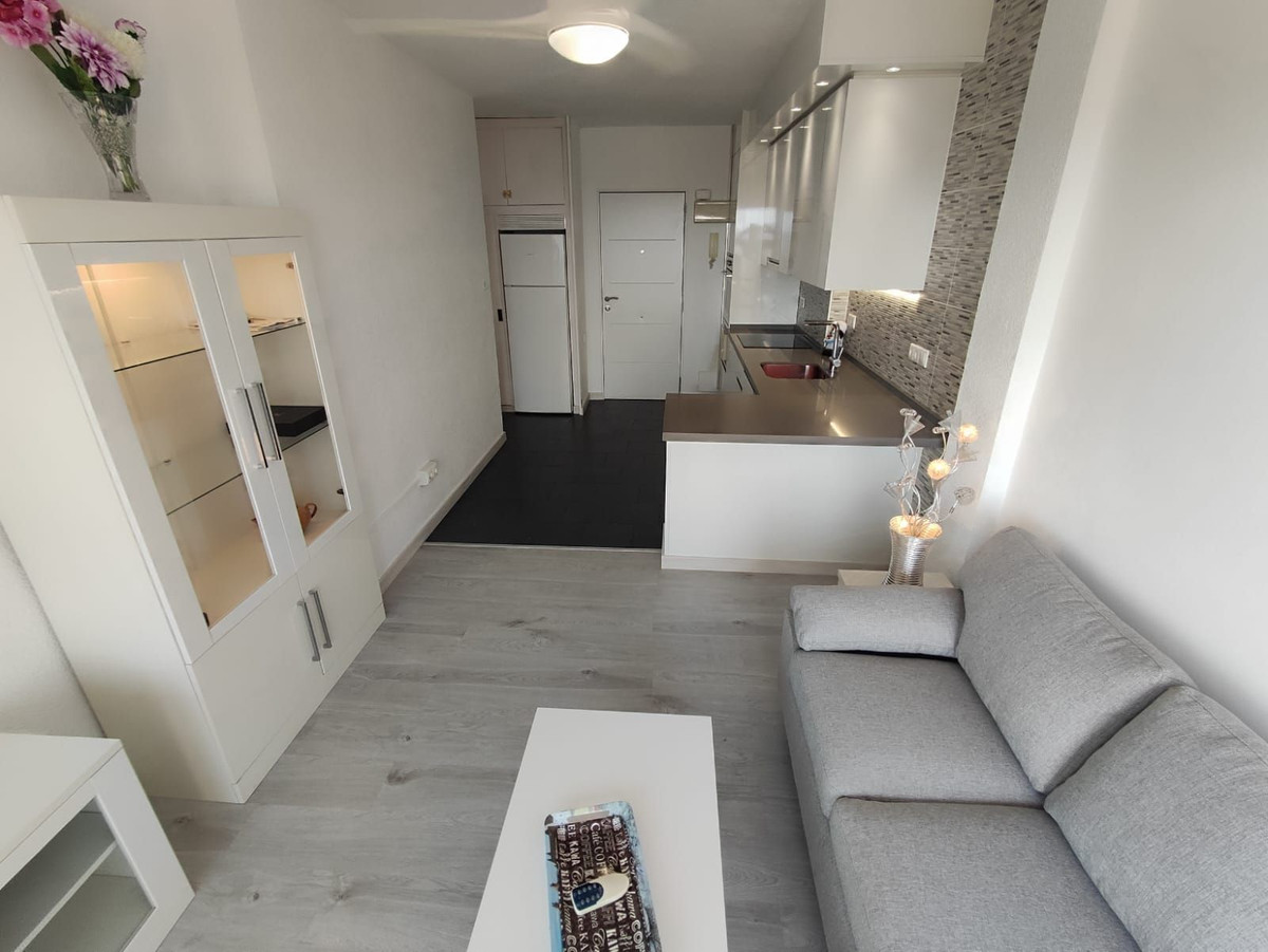 a5b67c21291cdcac99bd6919b43d034d - 3