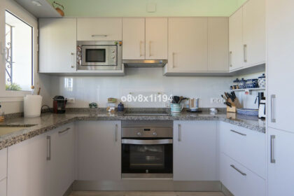 a5cff2b7bd8f5ab20b82152b736e10cf - 28