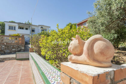 a5cff2b7bd8f5ab20b82152b736e10cf - 43